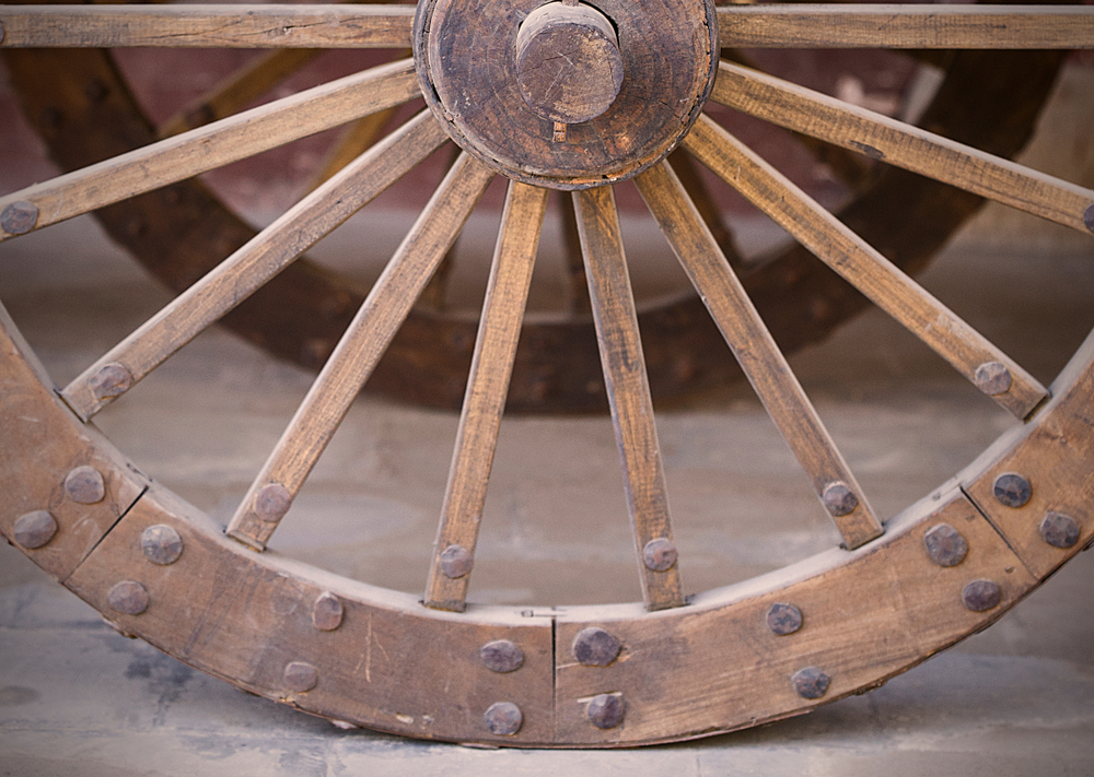 wooden wagon wheel